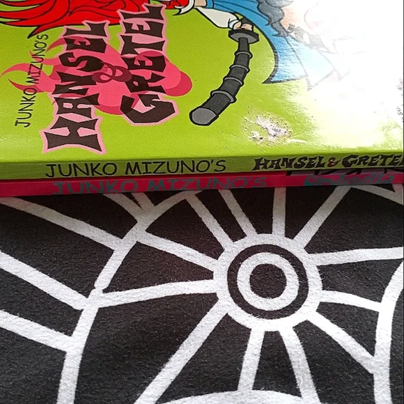 Junko Mizuno's Manga anime book bundle - Picture 3 of 3